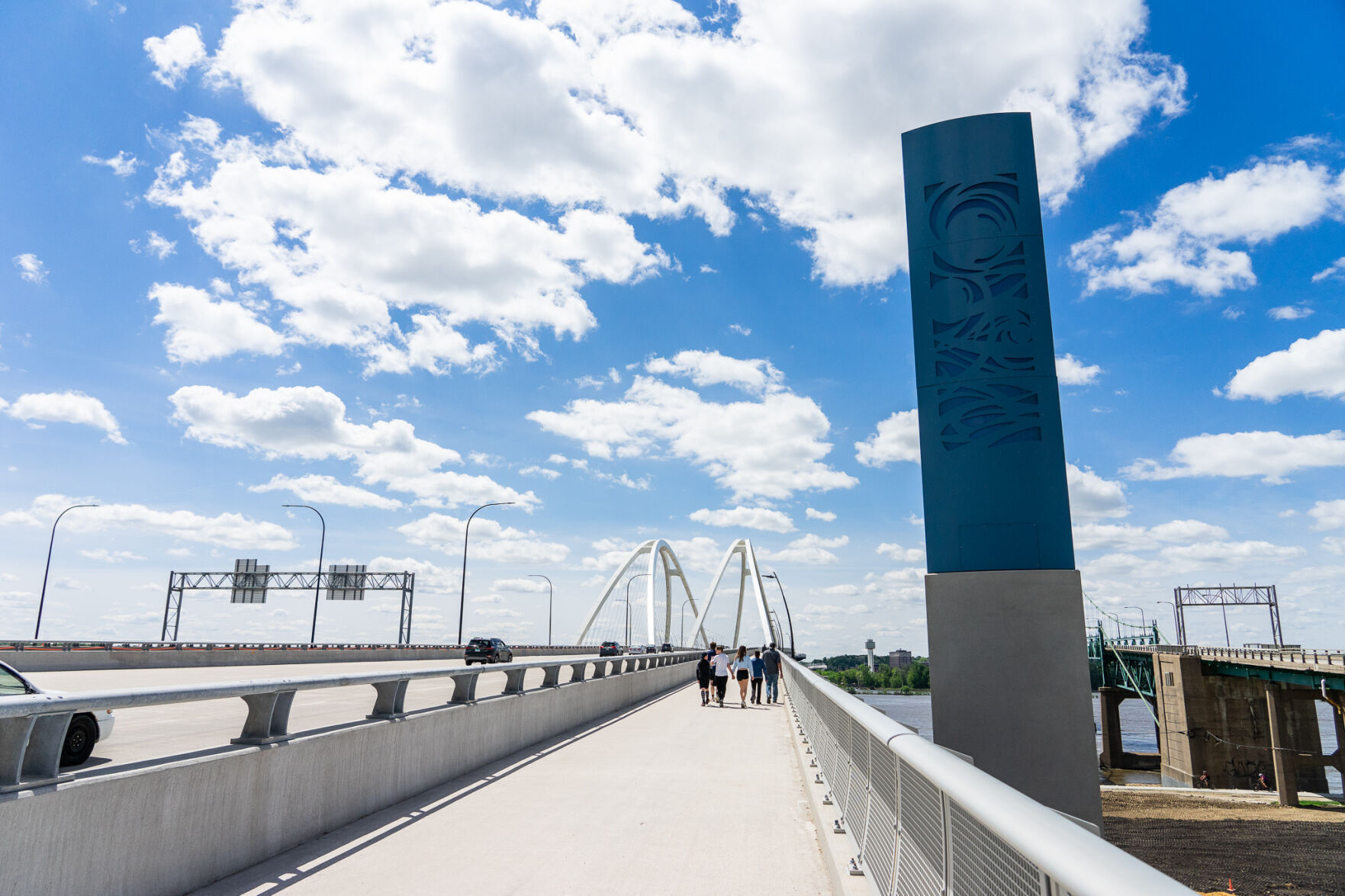 052322-qc-nws-bridge